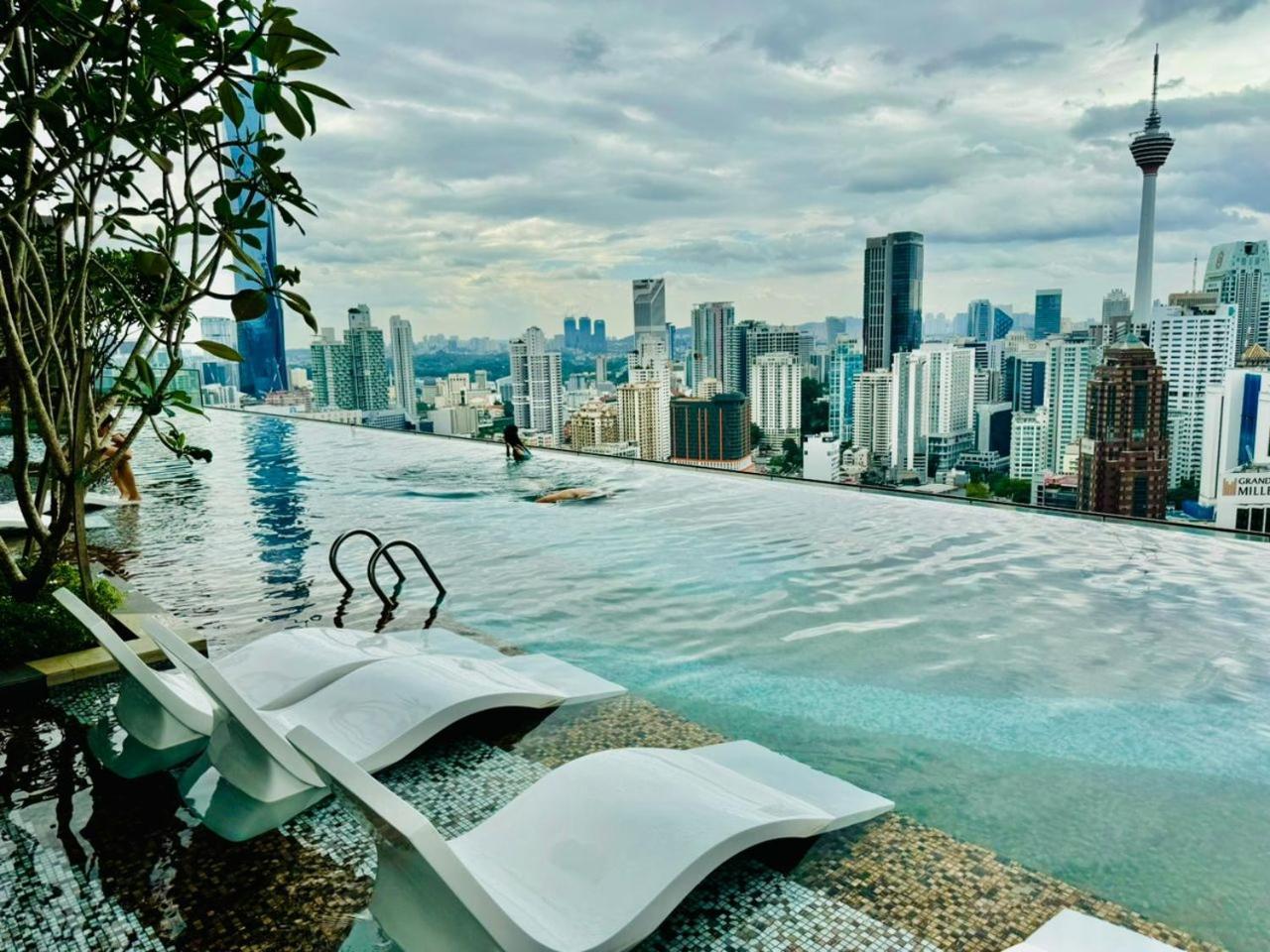 Luxury Suites At Axon Residence 쿠알라룸푸르 외부 사진